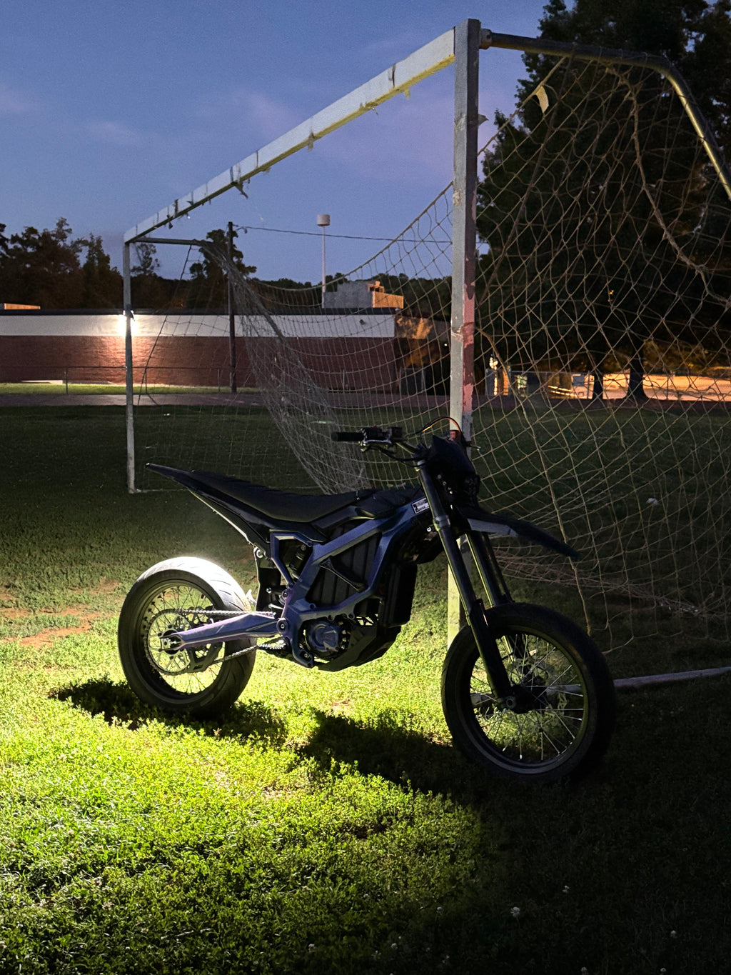 Ultra Bee Riot Light Plug & Play Ultrabee Rock light – Sparked Racing